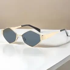 Óculos de Sol Feminino Vintage Proteção UV400 Design Clássico e Sofisticado