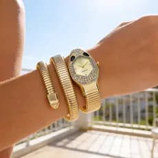 Novo relógio feminino, modelo mais vendido, cravejado de diamantes, relógio de pulso requintado em formato de cobra elás