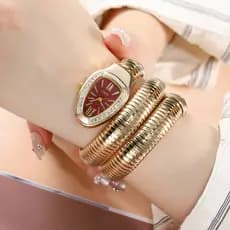 Novo modelo de relógio feminino, especial e popular, com incrustações de diamantes, relógio de pulso requintado em forma