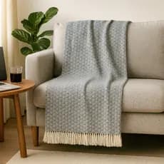 Manta Queen Artesanal Elegante e Aconchegante Para Cama e Sofá