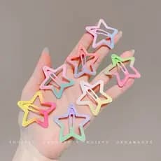 O conjunto contém 15/30 acessórios de cabelo coloridos em forma de estrela gradiente para meninas doces