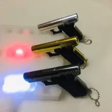 Chaveiro com lanterna apito laser 3 em 1