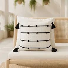 Capa de Almofada em Macramê de Algodão – Decoração Boho Chic com Tranças Pretas