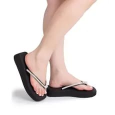 Chinelo Brilho Quadrado Strass Feminino do 34 ao 41 - Conforto e Glamour para Seus Pés Reff03