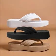 Chinelo Plataforma Delta Lançamento Confortável do 33 ao 40 Tendência e Conforto para Você Dia a Dia