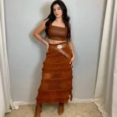Saia Feminina em Tricot Modelo Longa e c/ Franja, Saia em Tricô Tipo Longa c/ fenda
