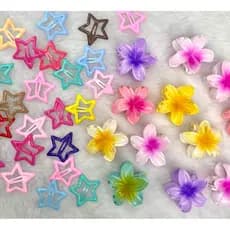 pacote com 12 kits mini piranhas e presilhas estrelinhas fofas e coloridas
