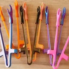 Hashi Pegador de Petisco com Mãozinha Divertido Impressão 3D