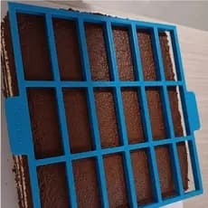 Marcador para fatia de bolo - Forma 20 x 20 cm Fatia 6,5 x 3cm
