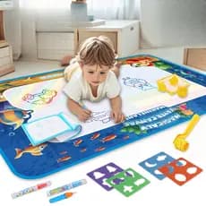 Tapete Mágico Água 100x150cm + 3 Canetas 8 Carimbos Brinquedo Educativo Sem Sujeira Presente Kids