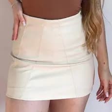 Short Saia de Couro Zíper Lateral Cintura Alta