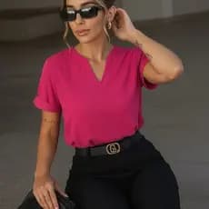 Blusa Feminina Moda Evangelica Moderna Manga Dobrada Detalhe em V Promoção