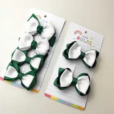 Kit Laços Escolar Verde e Branco  Laço Infantil para Cabelo  Volta às Aulas Acessório Escolar Menina