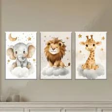 Quadro Decorativo Tríptico Infantil Safari – Elefante, Leão e Girafa nas Nuvens com Estrelas