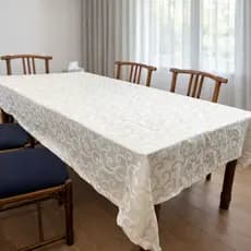 Toalha De Mesa 6 Cadeiras Tecido Jacquard Acabamento e Costura Premium Luxo