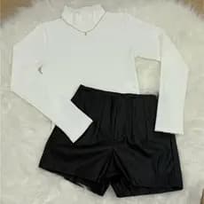 Conjunto Short zai de courinho fake ziper com Body manga longa gola alta modinha inverno São João  Simples