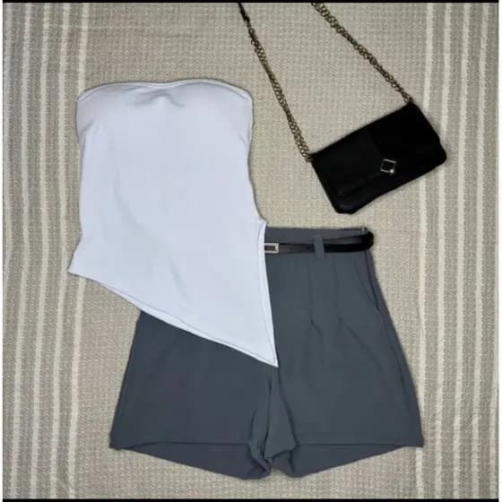 CONJUNTO SHORT ZARAA E BLUSA SIMETRICA TOMARA QUE CAIA ACOMPANHADO COM CINTO MODA BLOGUERINHA 2025