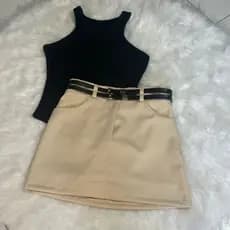 Estilo & Conforto: Conjunto Short Saia Alfaiataria + Body Ombro a Ombro, 2 cintos de brinde, verão 2025