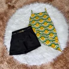 Conjunto Feminino Moda Verão Blusa Assimétrica Estampada e Short Alfaiataria