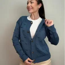 Casaco de Frio Tricot Luxo com Detalhes e Botões Cardigan Tendência Blusa de Frio Feminina Inverno