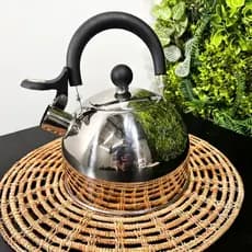 Chaleira de Aço Inox Unitermi com Apito 3L Prateado para Chá e Café