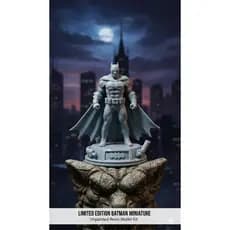 Boneco Batman 10cm Miniatura Decorativa Geek-Setup Gamer
