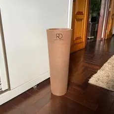 Vaso Coluna Ibiza 68cm para Plantas | Polietileno Luxo Escovado Leve e Resistente