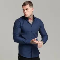 Camisa masculina de corte slim, mangas compridas, cor lisa, confortável  e estilosa