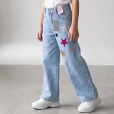 Calça Jeans Wide Leg Baggy Estrelas Coloridas Aplicação Infantil e Juvenil - Regulagem Interna - Tamanhos 4 ao 16