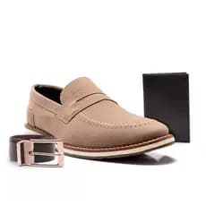 Kit Sapato Mocassim Casual Masculino Laboshoes Calce Fácil Camurça Capuccino + Cinto + Carteira