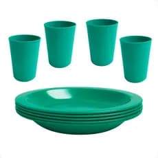 Kit 4 Pratos Fundos + 4 Copos 200ML Plásticos Para Festas Eventos Escolas Creches Infantil Versátil