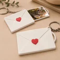 Chaveiro envelope presente dia dos namorados personalizado