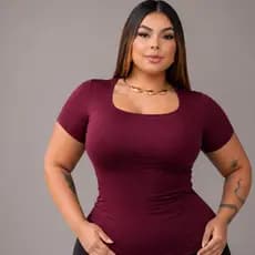 Blusa Feminina Plus Size Gola Quadrada Alta Elasticidade Elegante Confortável