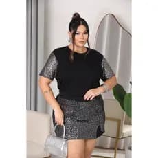 Conjunto Feminino Plus Size Blusa Com Manga Paetê e Short Saia em Paetê Moda Festa Balada
