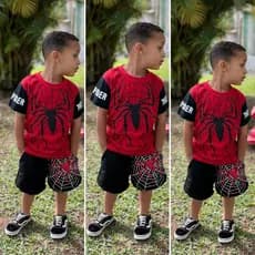 Conjunto Infantil Menino homem aranha Estilosa Roupa Infantil Menino Bermuda e Camiseta 100% algodão