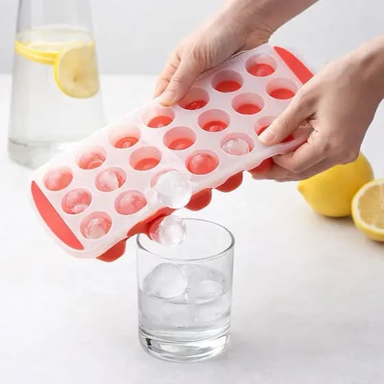 Forma de Gelo em Silicone Redondo – 21 Cavidades, Fundo Flexível, Cores Sortidas