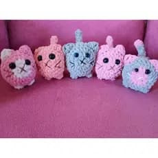 Gatinho Amigurumi em Crochê Artesanal | Mini Gato Fofo Kawaii Feito à Mão