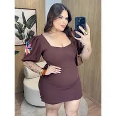 Conjunto Macaquinho Feminino Plus Size Short Saia com Blusa Manga Bordada Curve