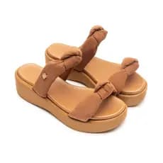 Sandália Feminina Plataforma com Tiras Acolchoadas e Nó – Conforto e Estilo Premium