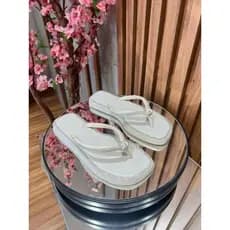 Chinelo feminino NO STRASS Verao 2025