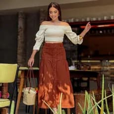 Saia Longa Evangélica 3 Marias com Botões Forrados e Bolso em Brim 100% Algodão Moda Casual