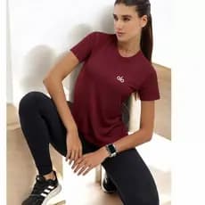 Camiseta Baby Look Tecido Dry Fit Estampa Yoga Fitness Proteção UV