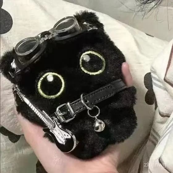 Chaveiro de Gato Preto Punk Kawaii Colar de Rock Pingente de Guitarra Boneca de Pelúcia Brinquedo Decoração de Mochila A