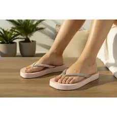 Chinelo Feminino com strass super confortável despojado