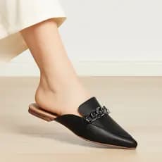 Mule Feminino Bico Fino Detalhe Corrente Confortável Moda Casual Leve Macio Dia Dia Promoção