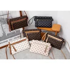 Bolsa Transversal Feminina Pequena Luxo Estampa Monograma Alça Fina Lateral Ombro Carteira Celular Dia a Dia BC-5100