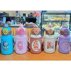 GARRAFA TERMICA INFANTIL LABUBU CAPIVARA COM ALÇA 500ML