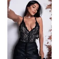Body Feminino em Renda com Decote V Alcinha Tendencia Festa