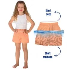 Short Mágico Infantil Feminino Pêssego Suave Tactel Premium Secagem Rápida Estampa Revela na Água