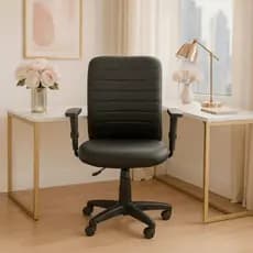 Cadeira Escritório Ergonômica Home Office Apoio Lombar NR17 Giratória Rodízios Preta Confortável Esteirinha